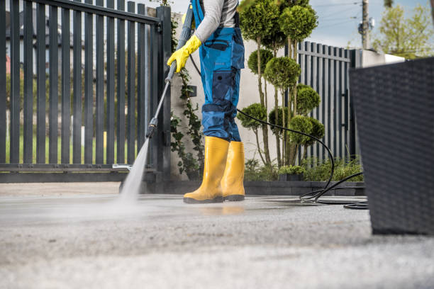 Why Choose Our Certified Pressure Washing Experts for Your Project Needs in Capac, MI?